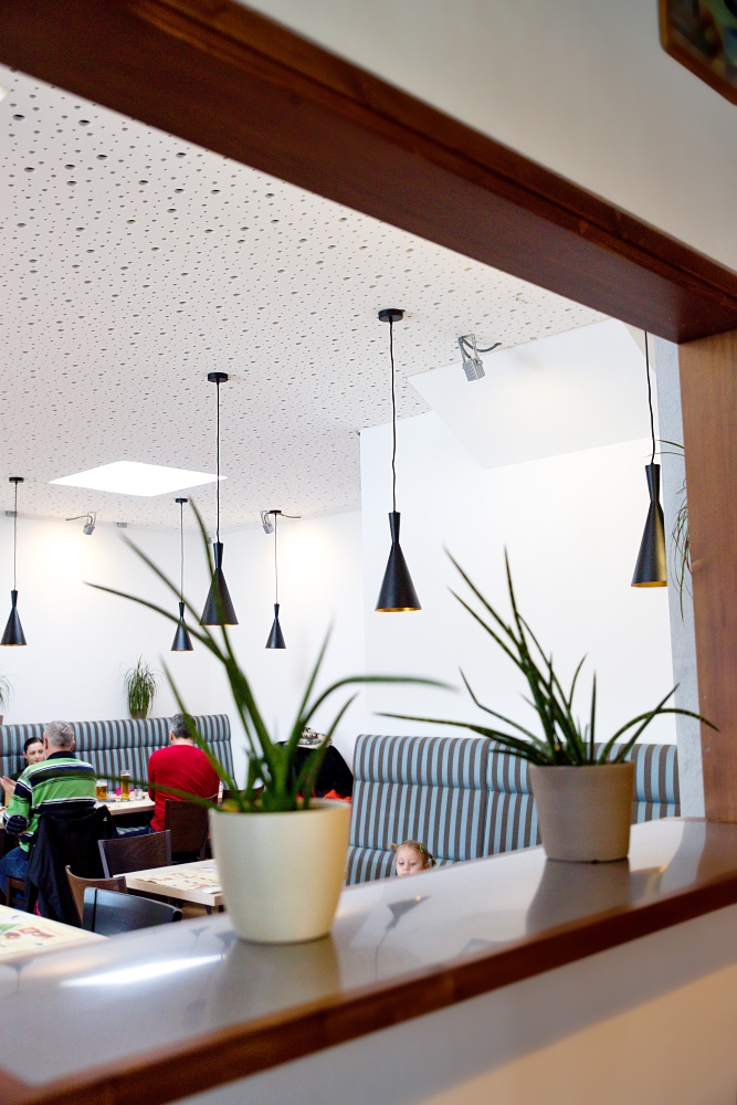 Moderne Beleuchtung für Restaurants und Cafés